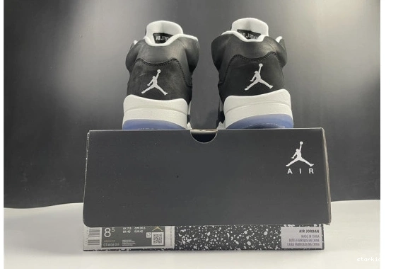 CT4838-011 Jordan CT4838-011 “Oreo” Air 5 0503